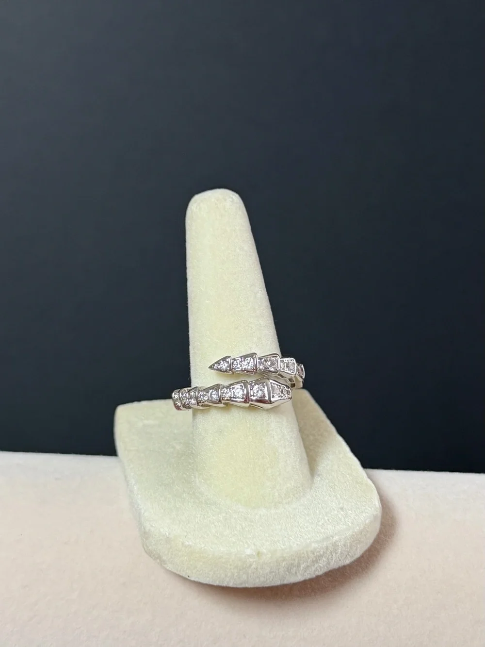 Serpenti Viper Ring | Size 7
